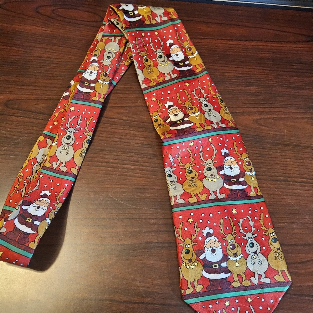 Christmas Tie - Picture 3 of 4